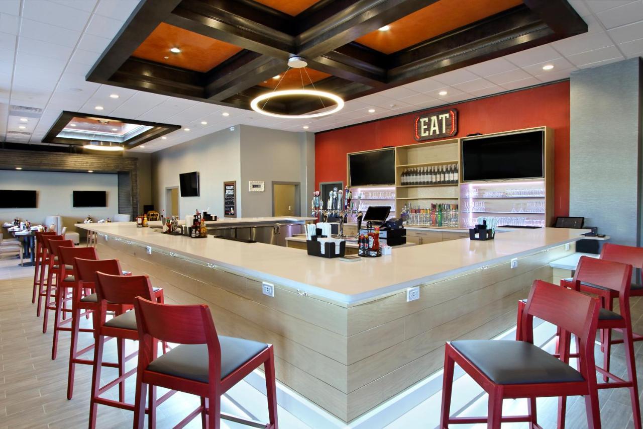 Holiday Inn Hattiesburg - North By Ihg Exterior photo